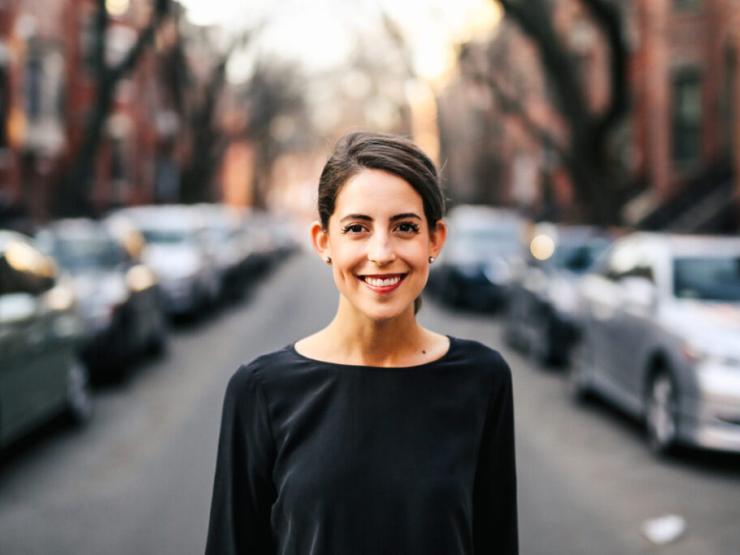 Natalie Lemle, MFA ’24 on the Dark Side of the Art World and Writing ‘Artifacts’