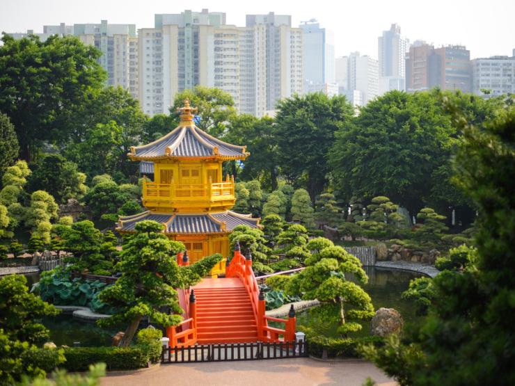 Photo of garden in Hong Kong. Photo credit: iStock.com/Brostock