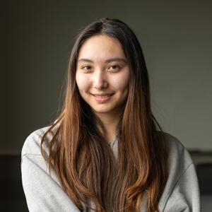 Headshot of Amelia Zhou