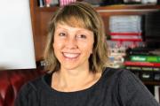 Laura Zurowski headshot