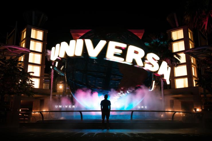 Person in front of Universal Studios fountain