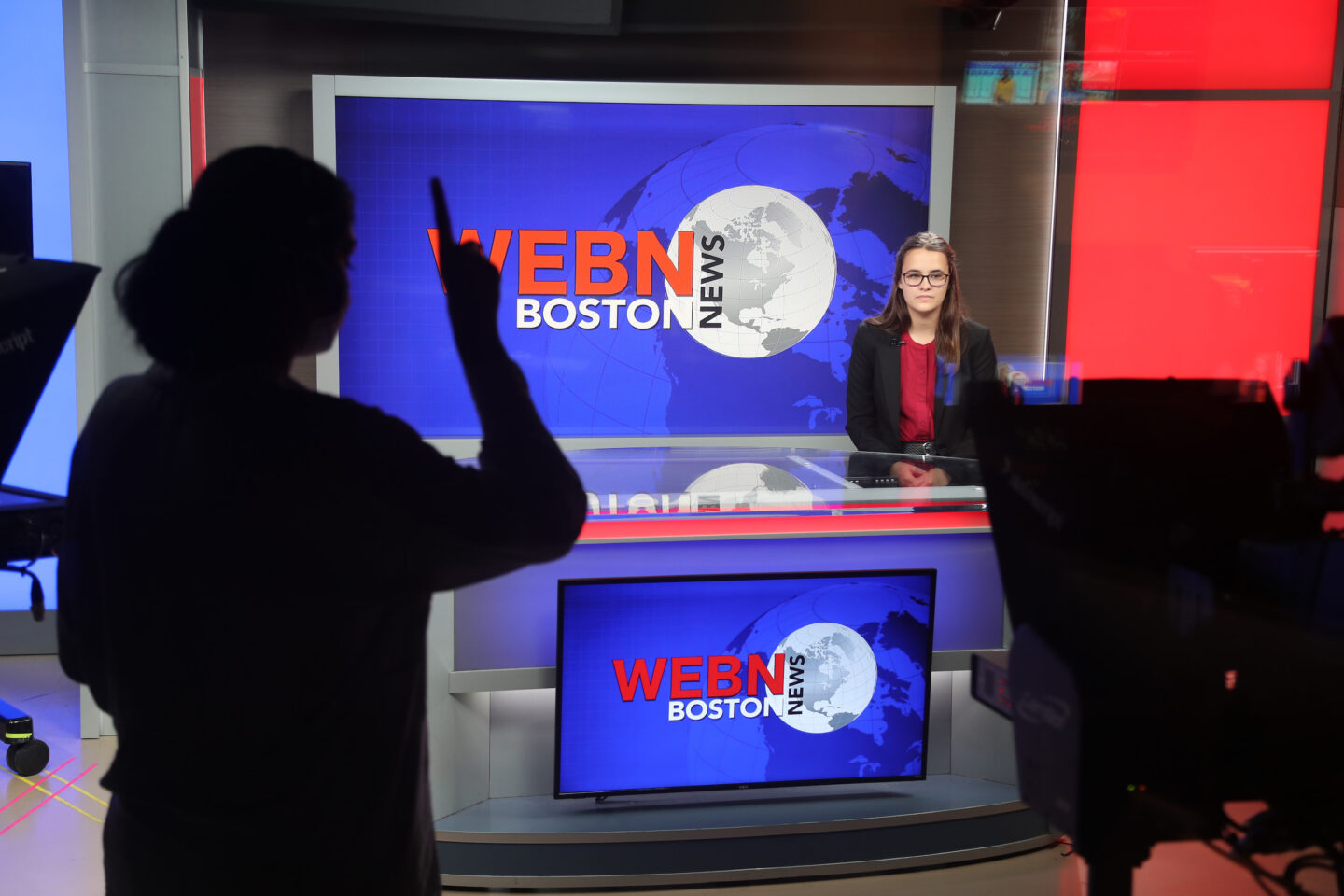 Journalism, WEBN Boston, Studio