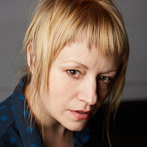Lindsay Beamish Headshot
