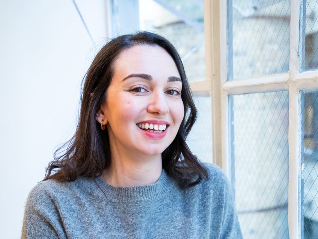 Amy Beecher Headshot