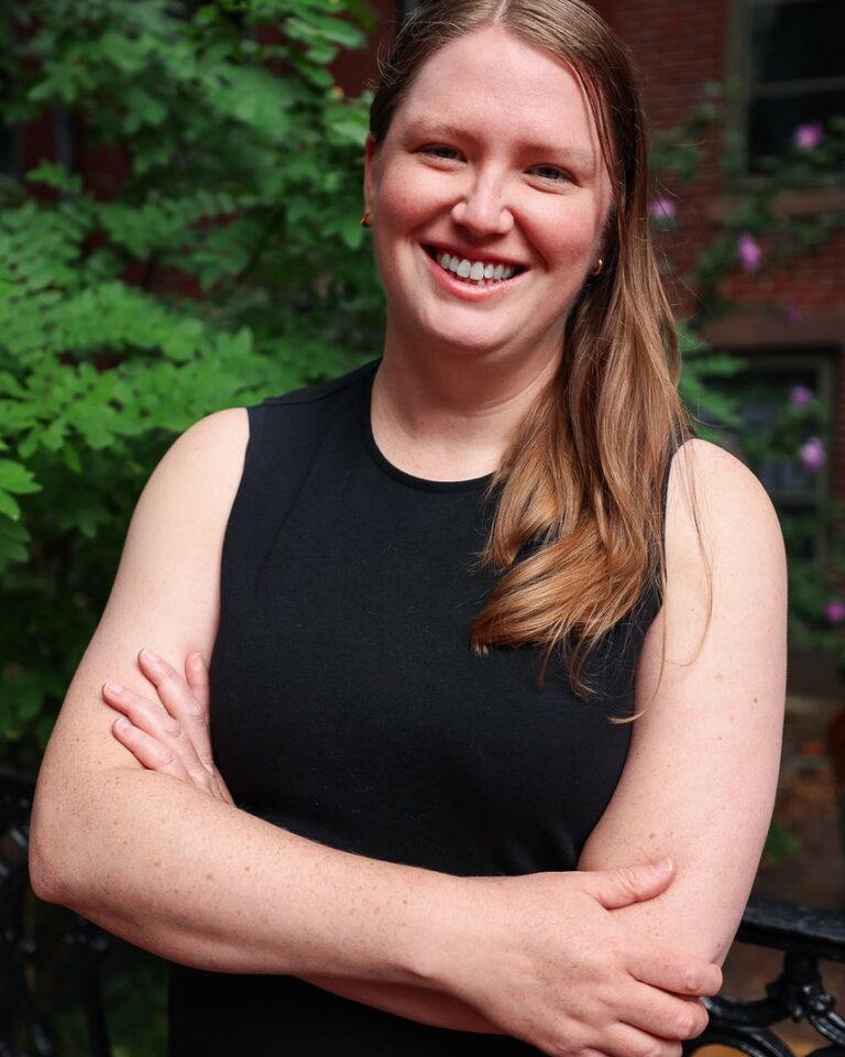 Danielle Drees Headshot