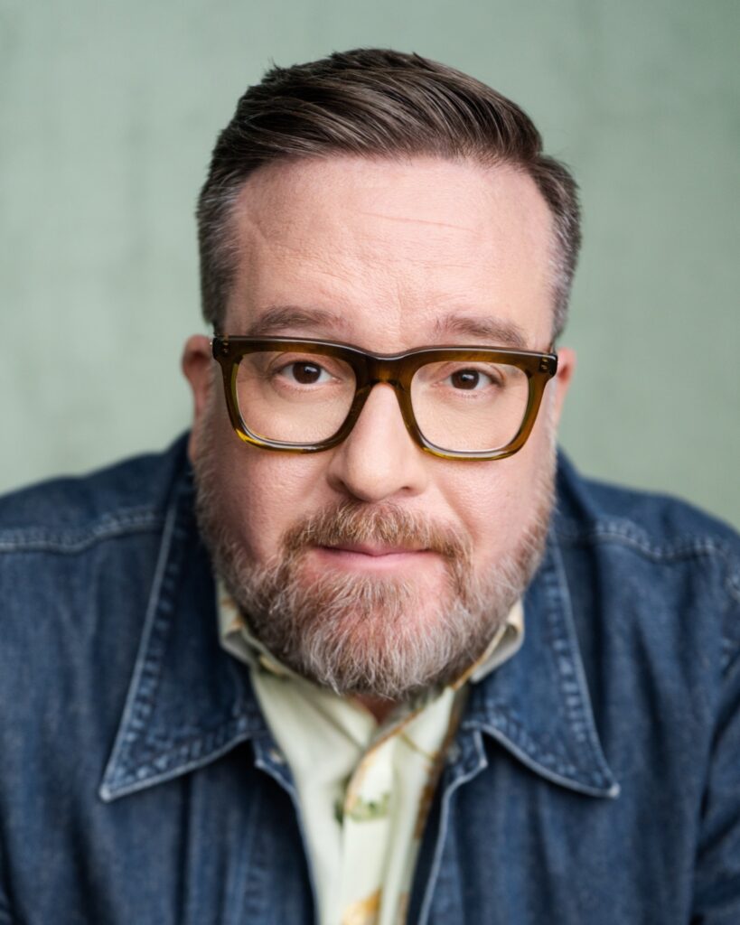 Headshot Michael Cyril Creighton