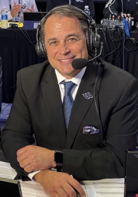 Tim Neverett Headshot