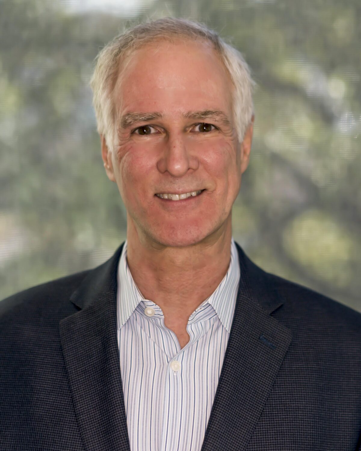 Gary Overhultz Headshot