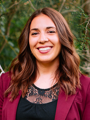 Erin Jones Headshot