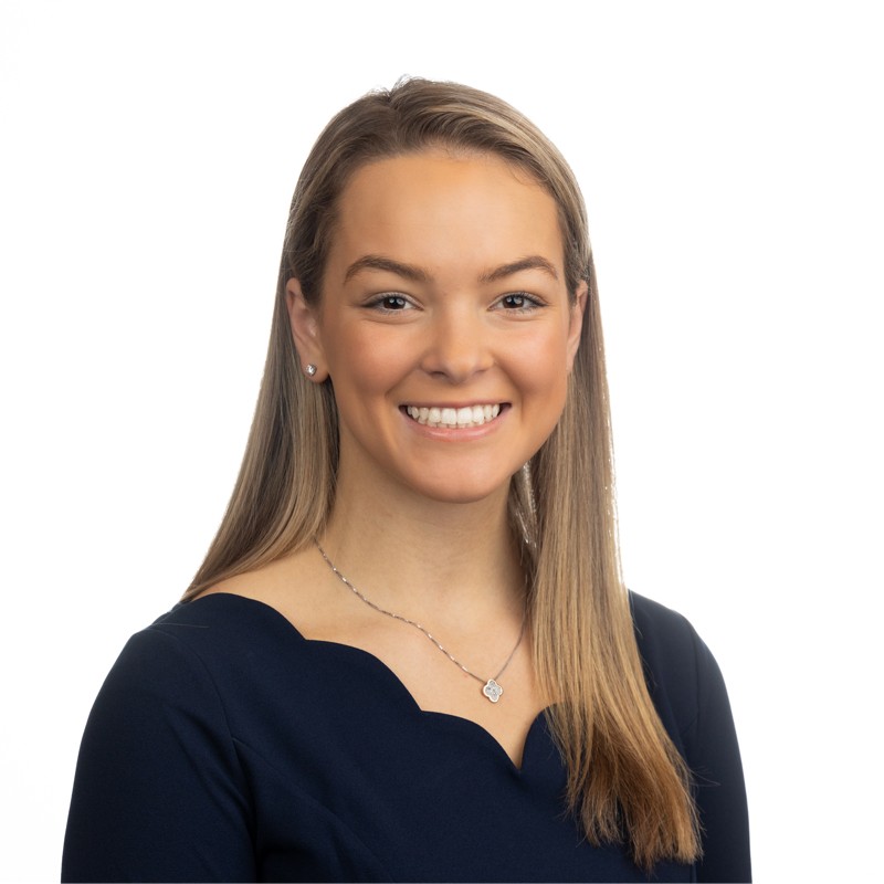 Headshot of Claire Overton ’24