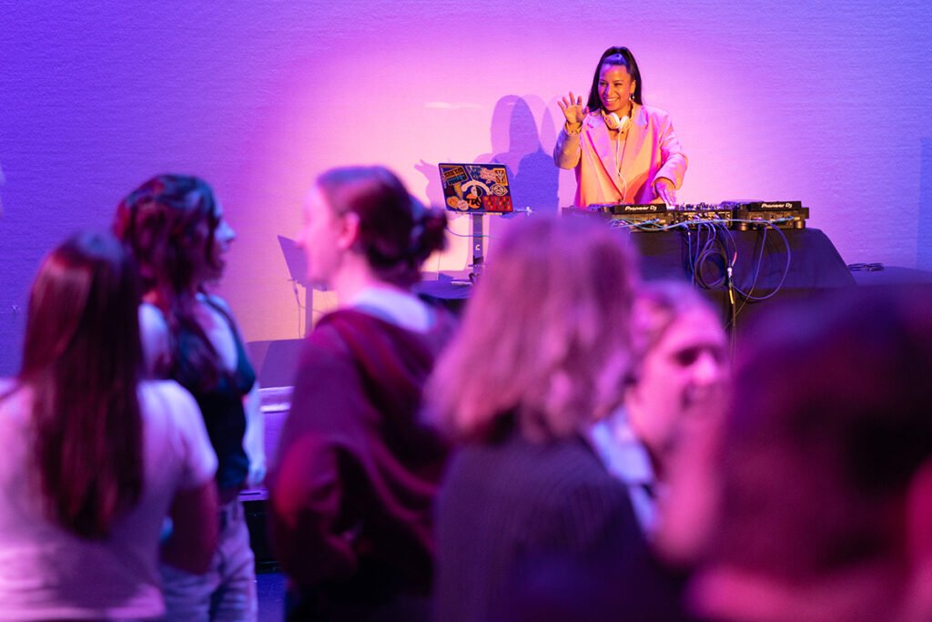 DJ Jasmine Solano