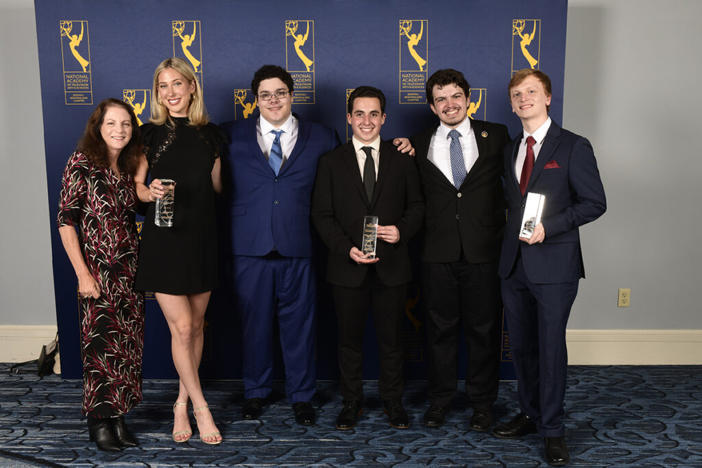 Angela Anderson-Connolly with five students
